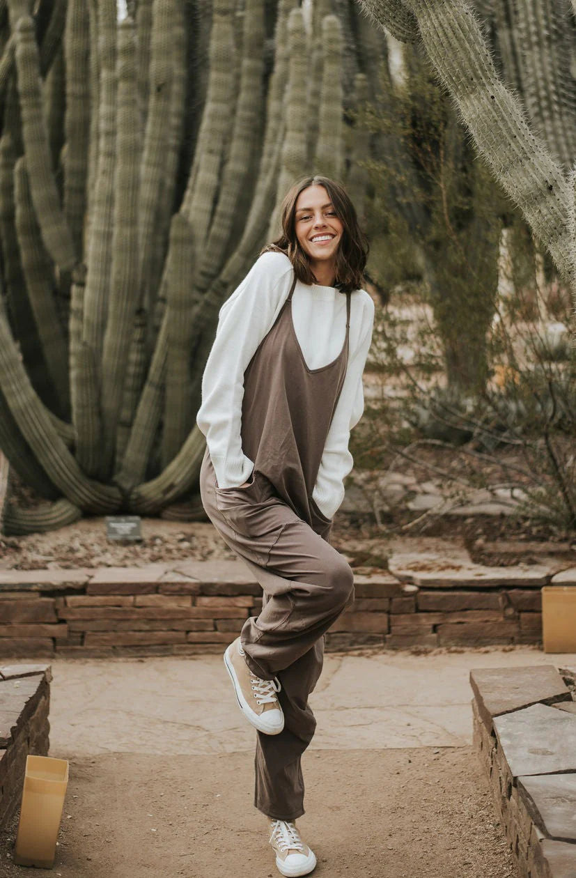 Mono Casual Diseño Cómodo con Pierna Ancha