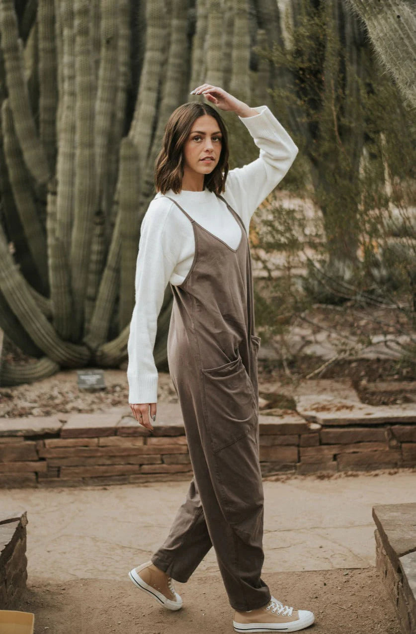 Mono Casual Diseño Cómodo con Pierna Ancha