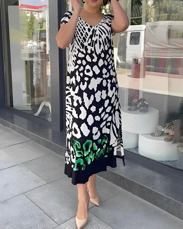 Vestido de Manga Corta con Diseño Estampado
